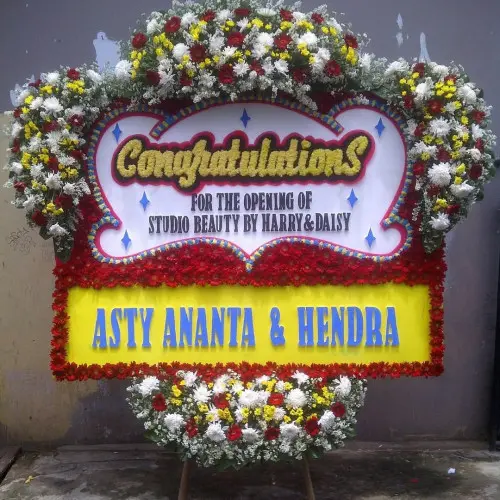Papan Bunga Opening benda