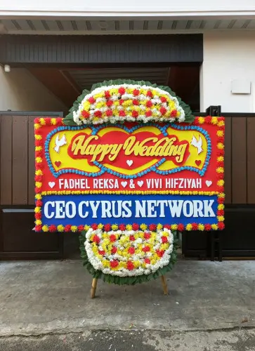 Papan Bunga Pernikahan benda